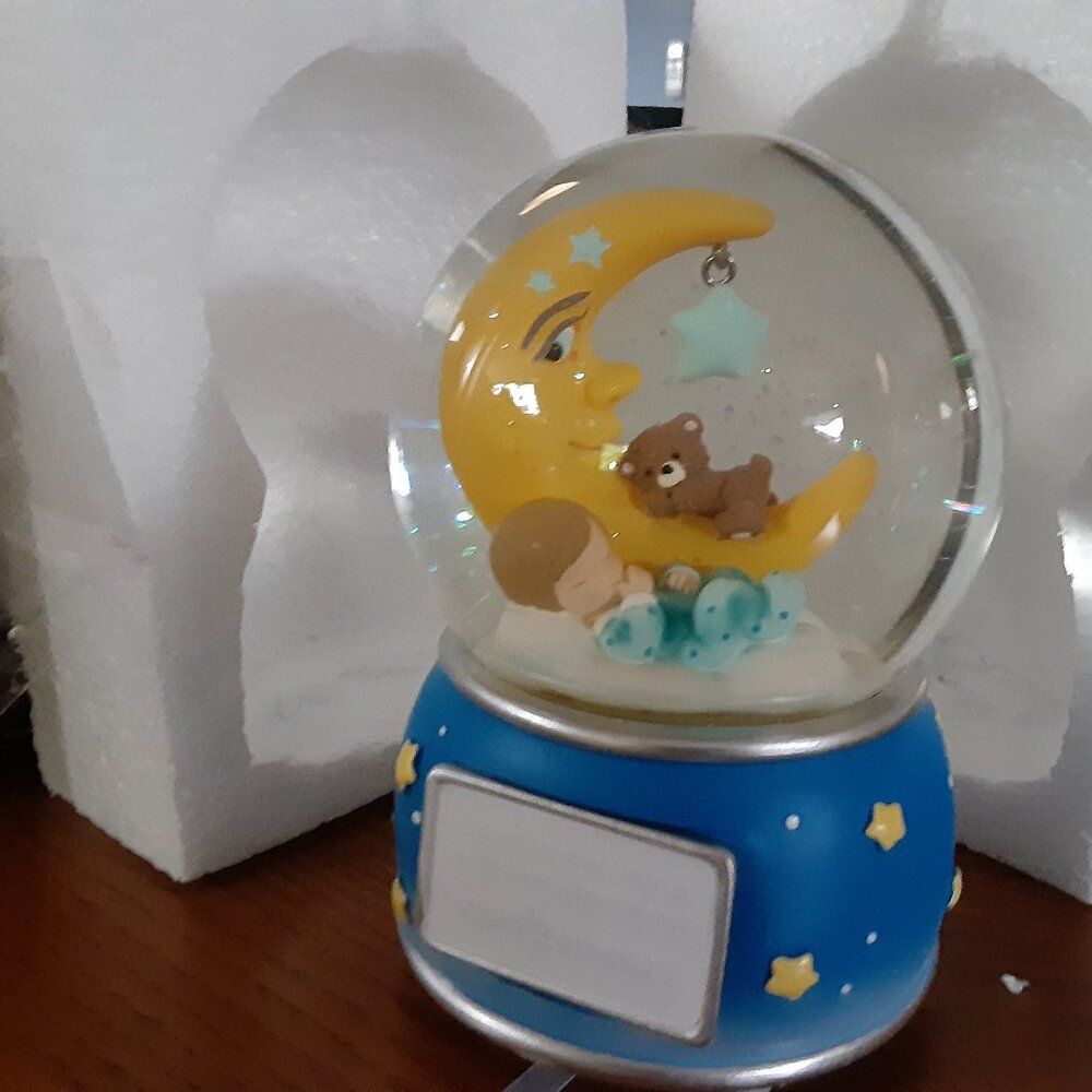BABY BOY MUSICAL SNOW GLOBE